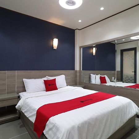 胡志明市 Reddoorz Plus & Cloud 9 Quang Trung酒店 外观 照片
