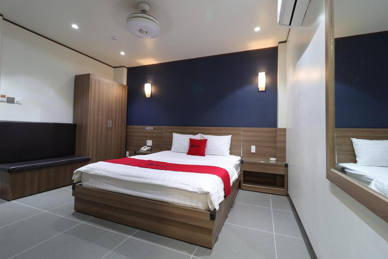 胡志明市 Reddoorz Plus & Cloud 9 Quang Trung酒店 外观 照片