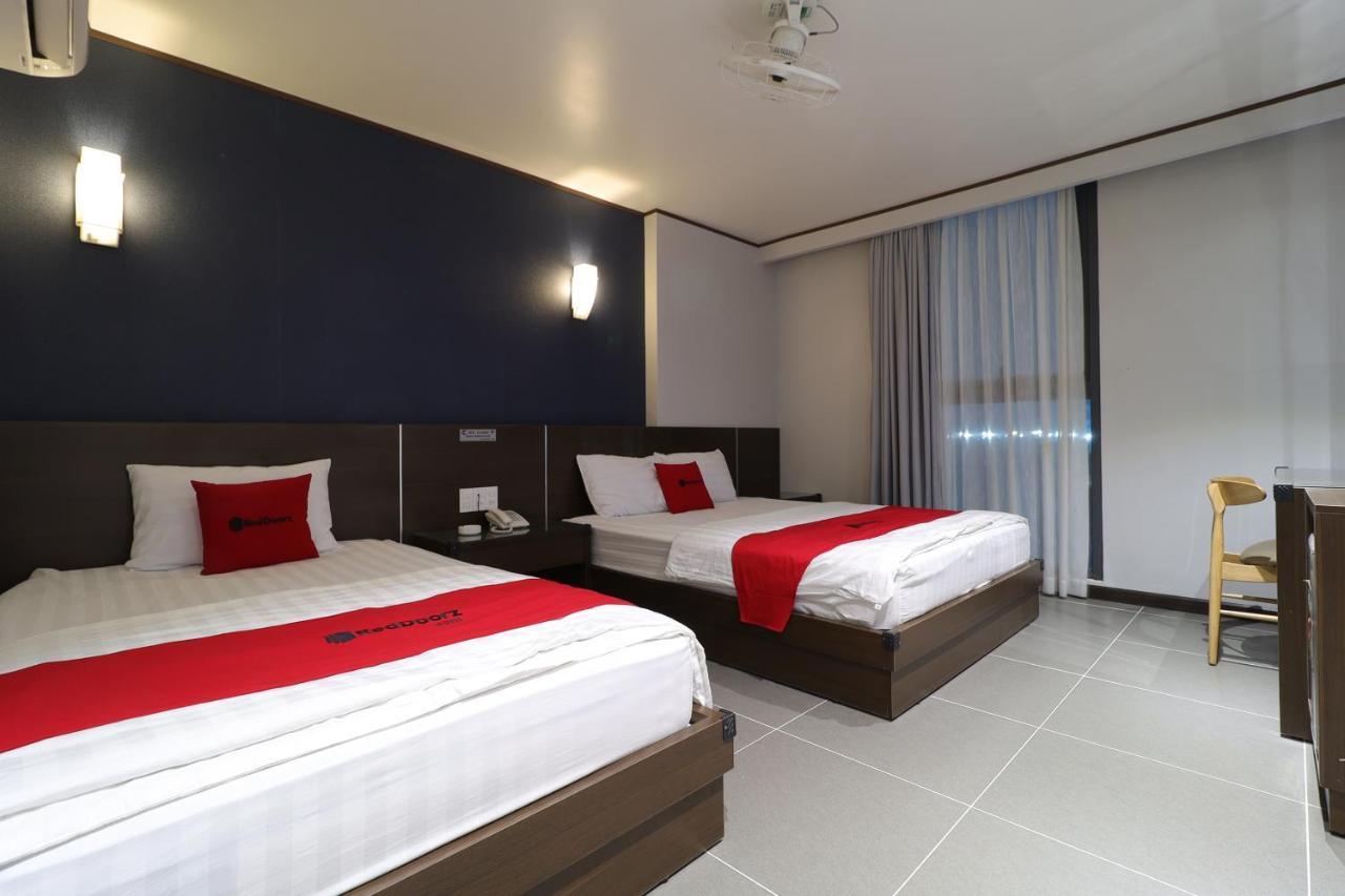 胡志明市 Reddoorz Plus & Cloud 9 Quang Trung酒店 外观 照片